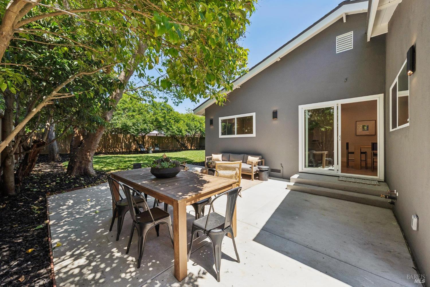 Property photo 46