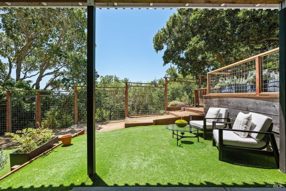 Property photo 38