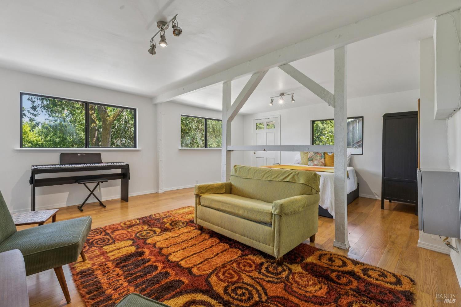 Property photo 38