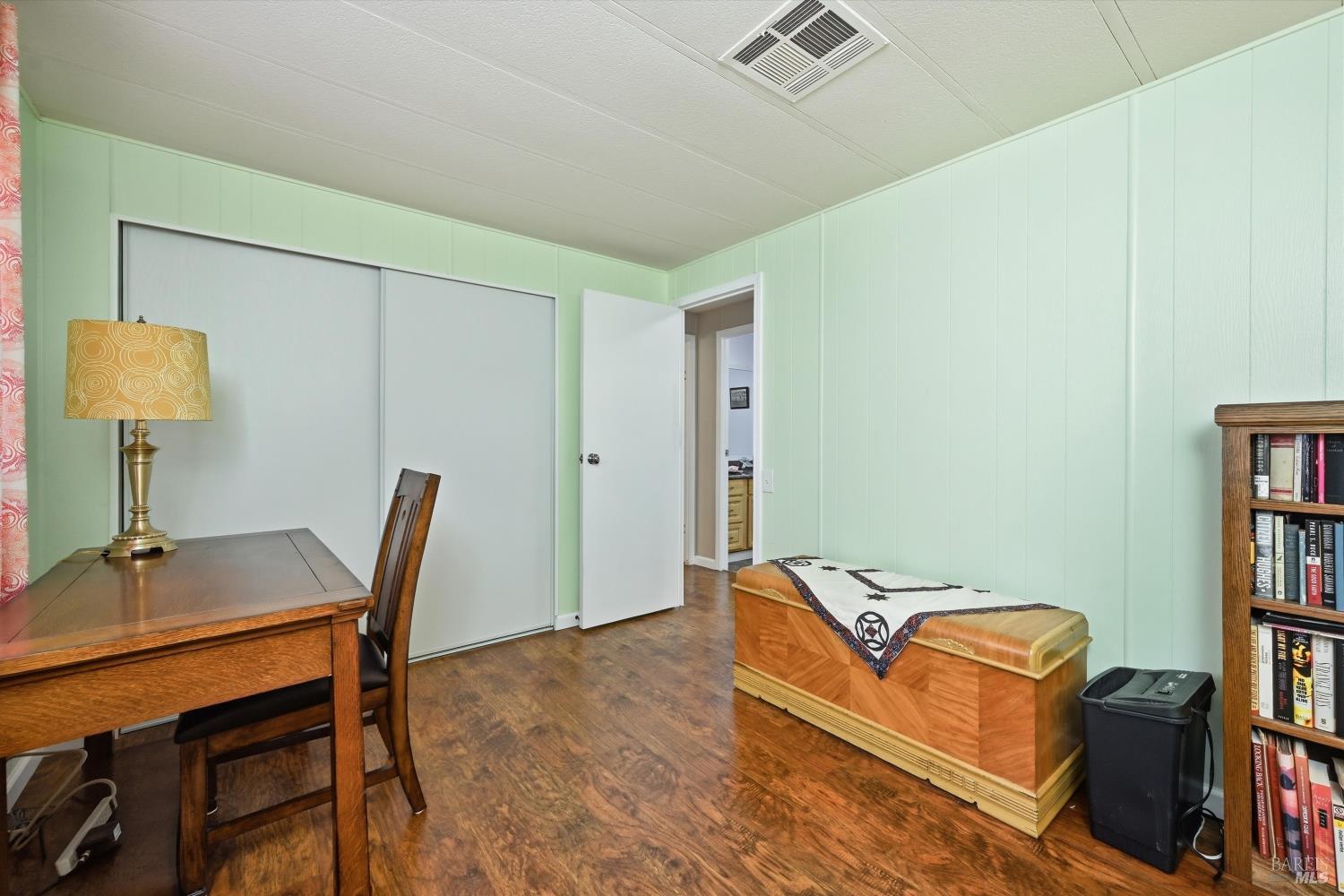 Property photo 18