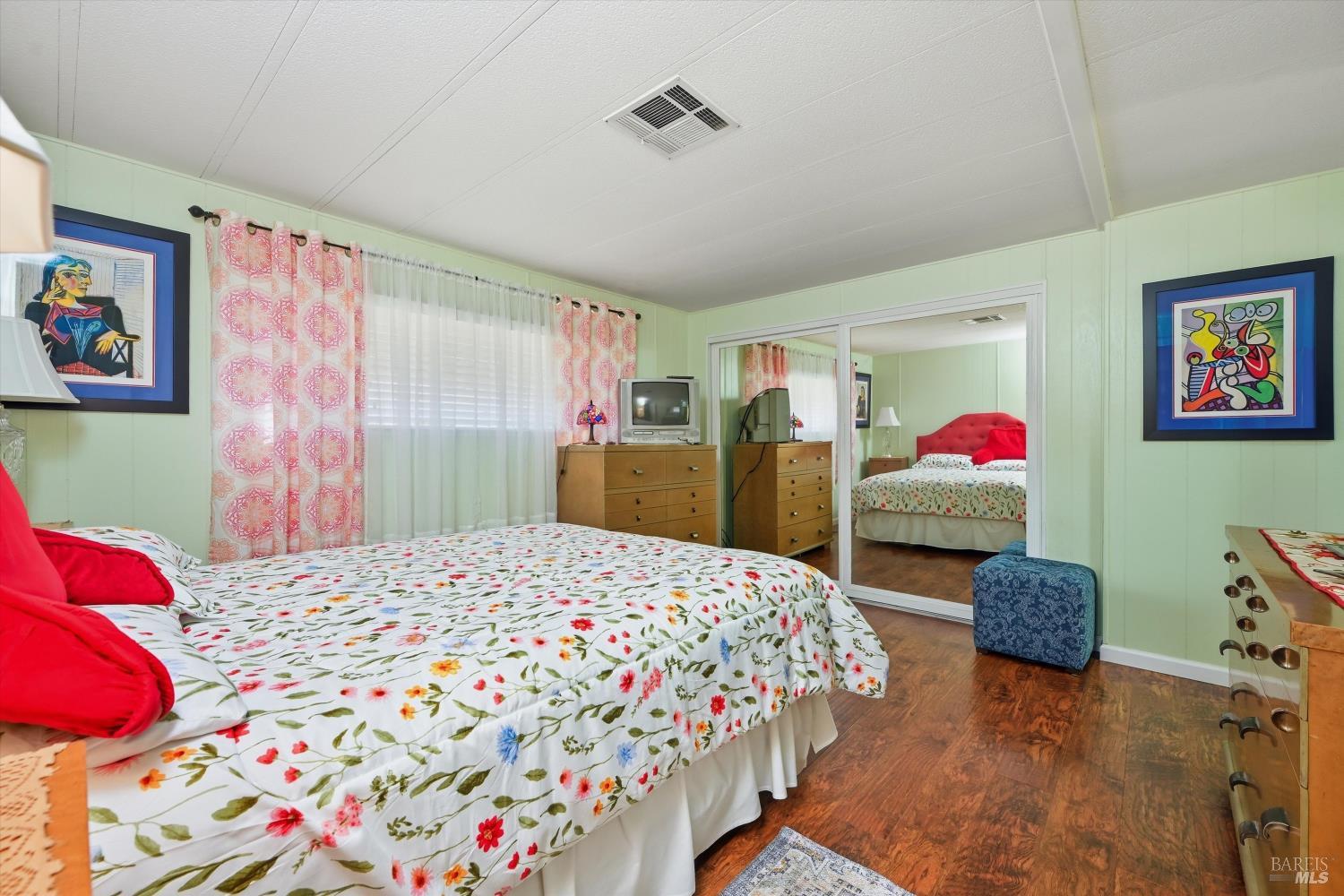 Property photo 20