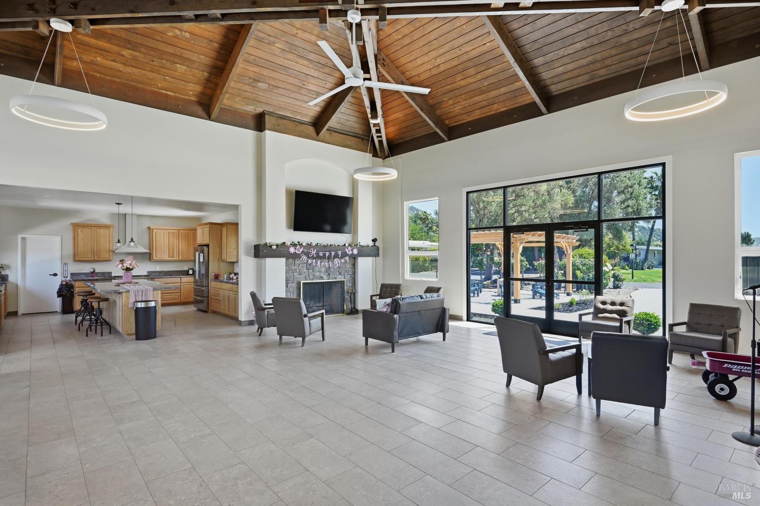 Property photo 33