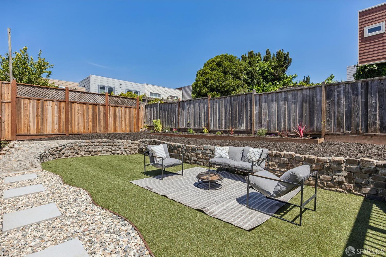 Property photo 42
