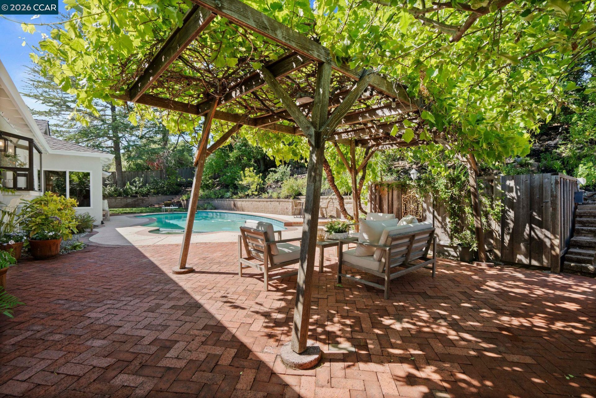 Property photo 33