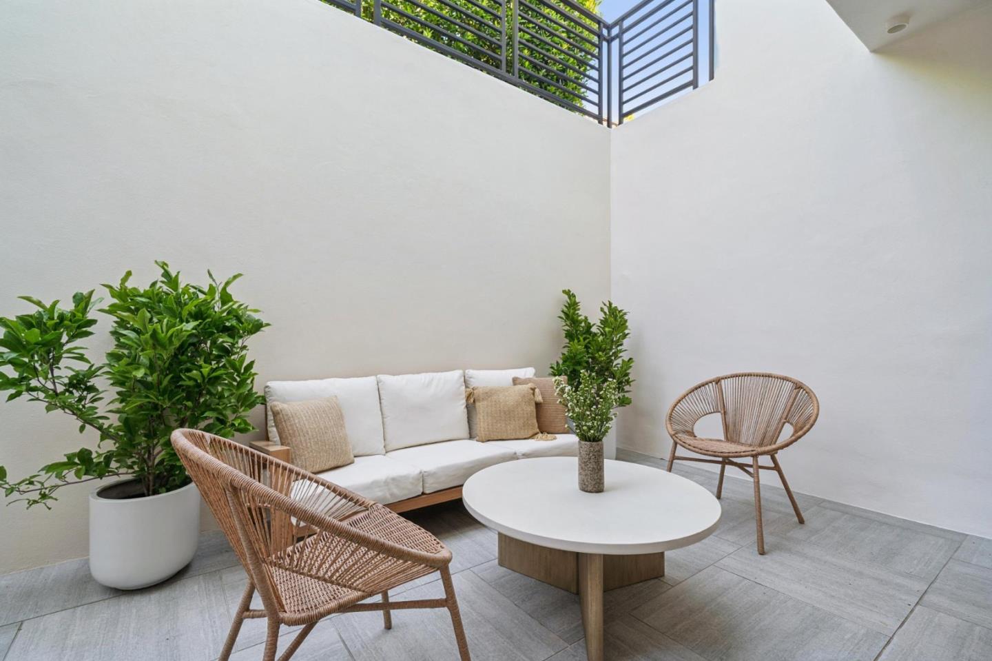 Property photo 48