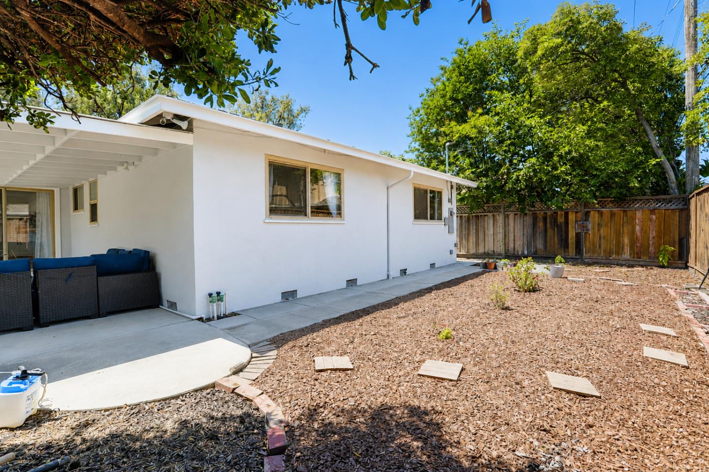 Property photo 25