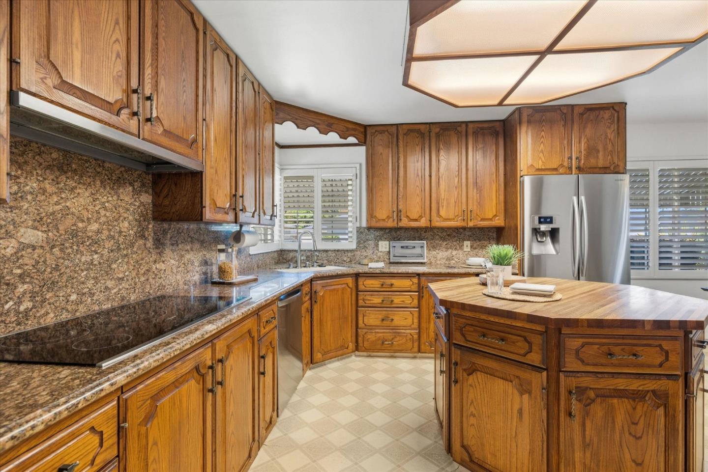 Property photo 25