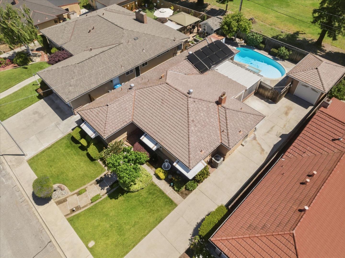 Property photo 48