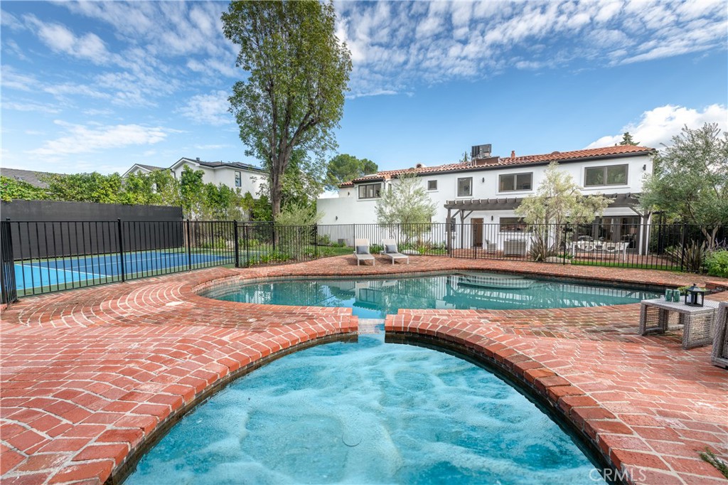 Property photo 37