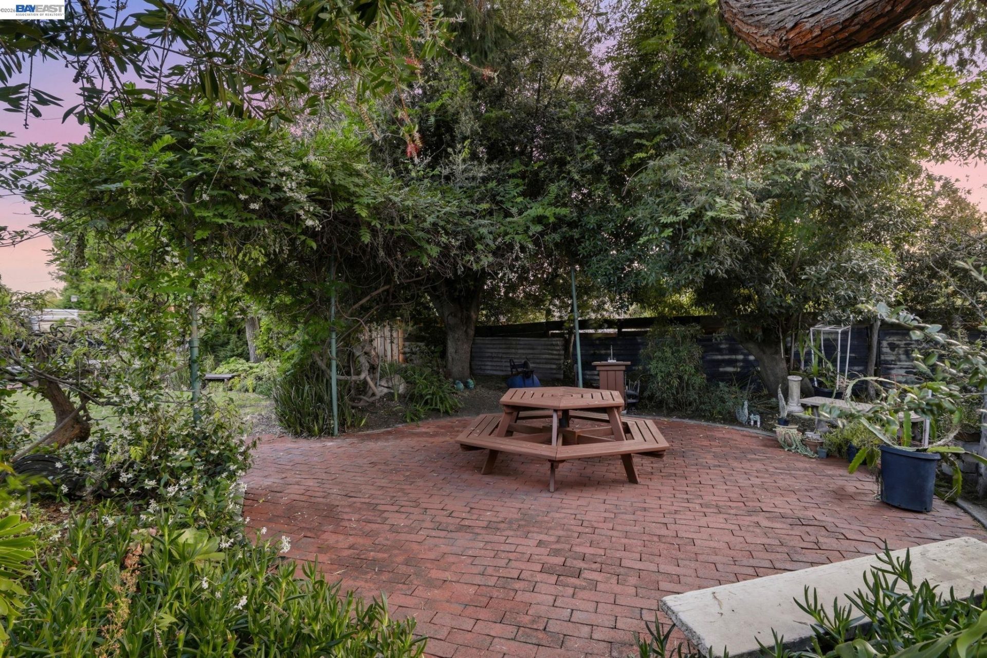 Property photo 46