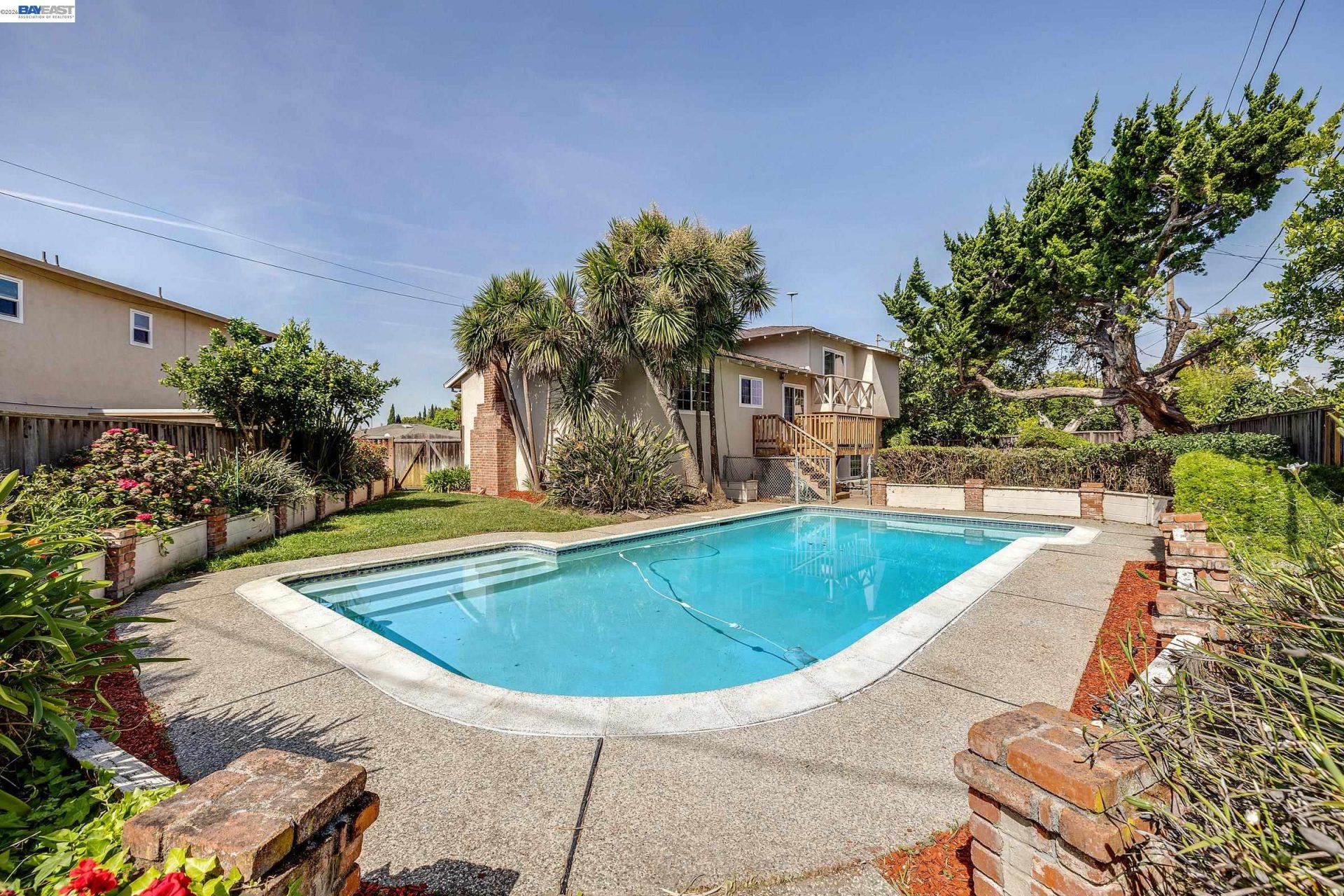 Property photo 33