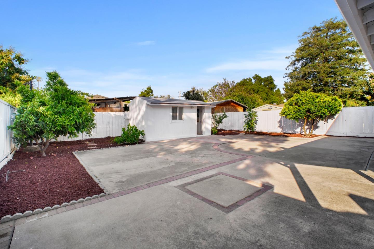 Property photo 42