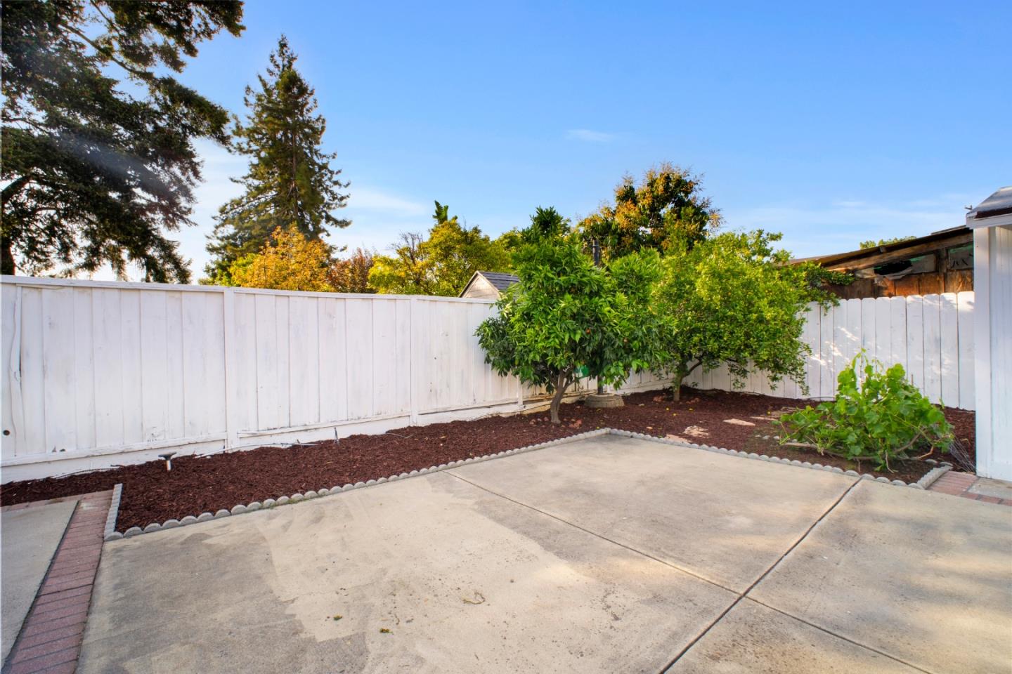 Property photo 45