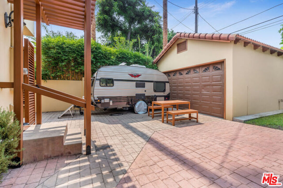 Property photo 37
