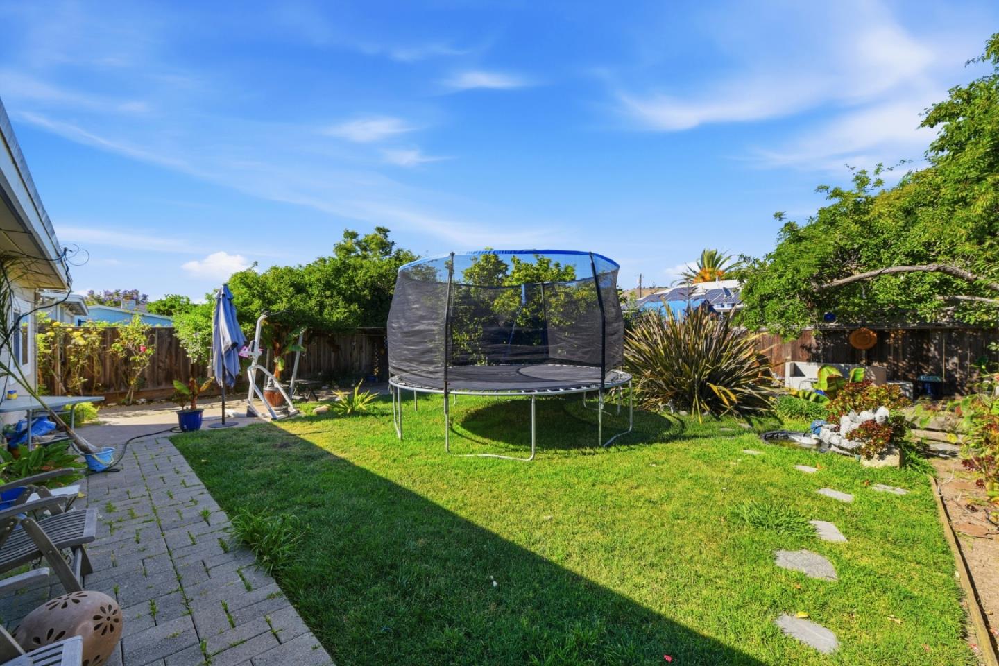 Property photo 28