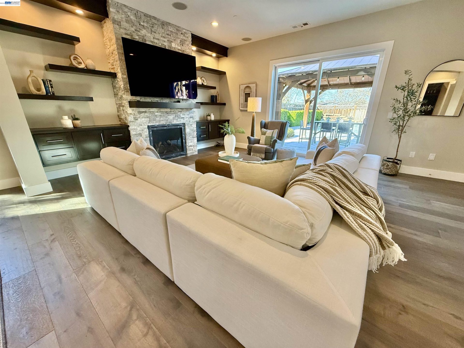 Property photo 20