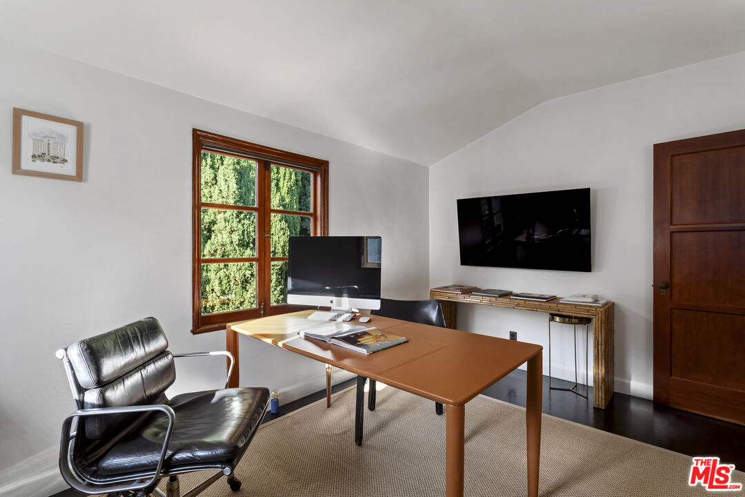 Property photo 38