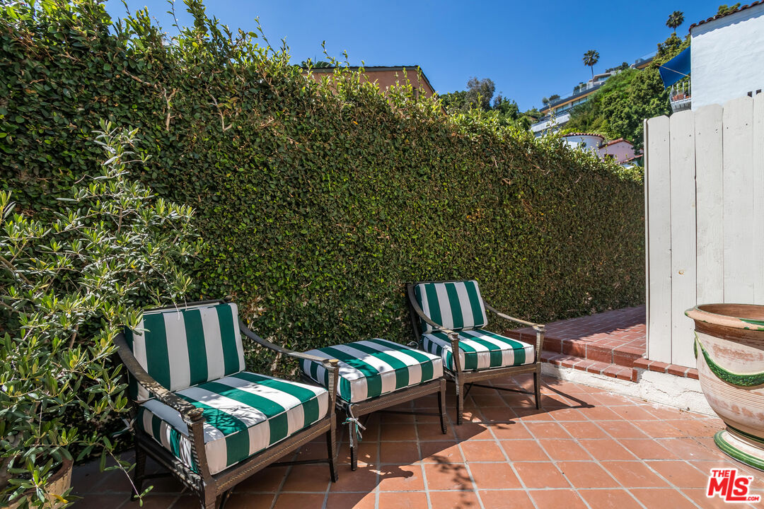 Property photo 40