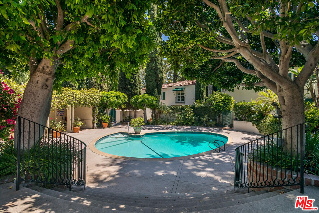 Property photo 44