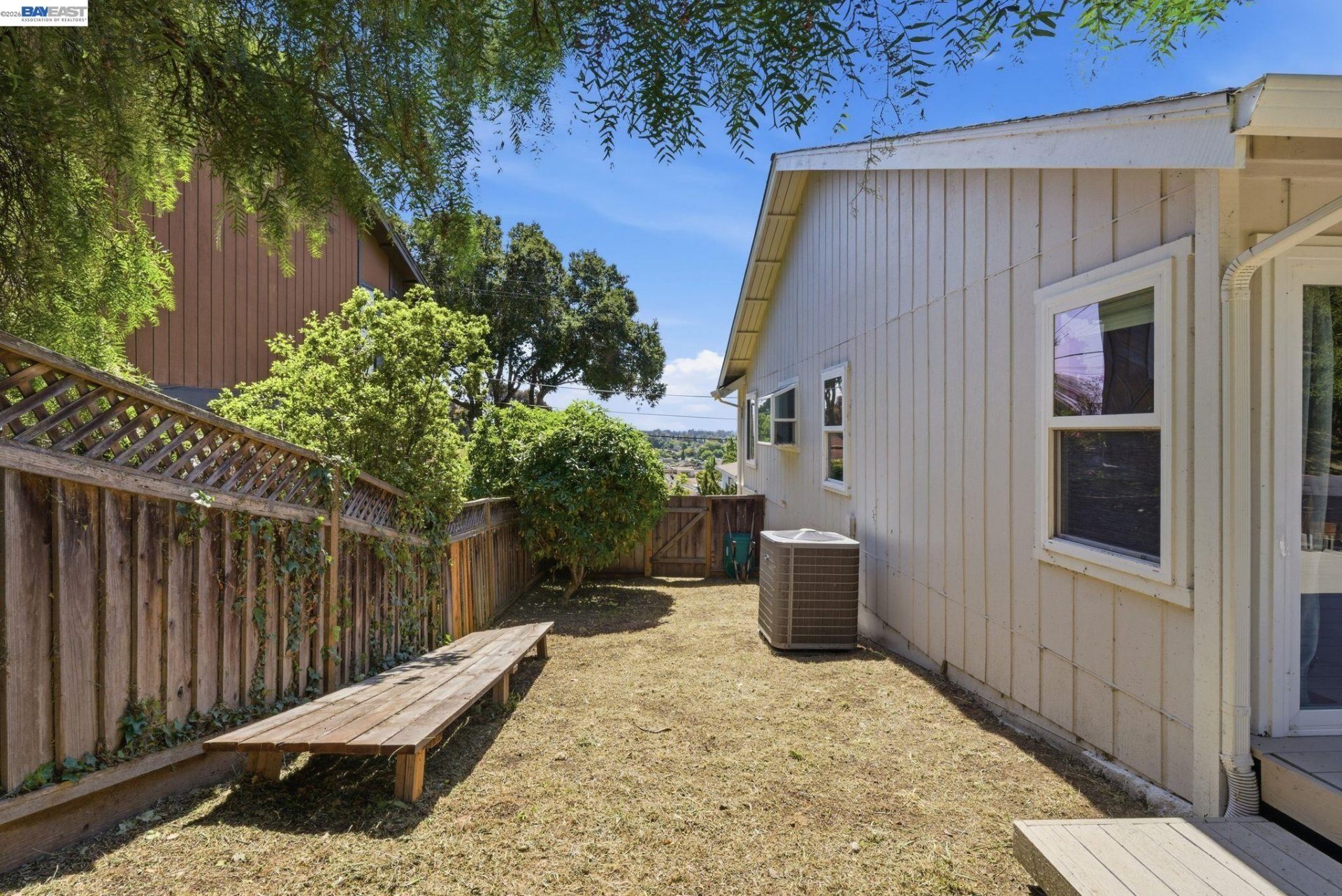Property photo 33
