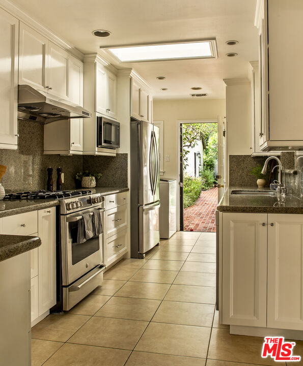 Property photo 29