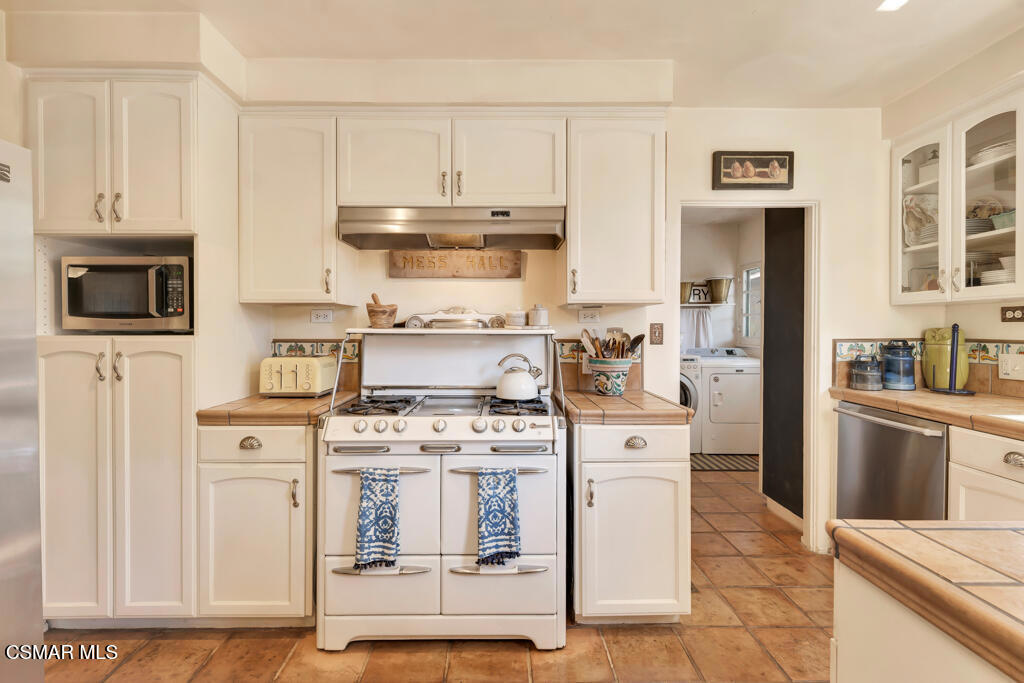 Property photo 23