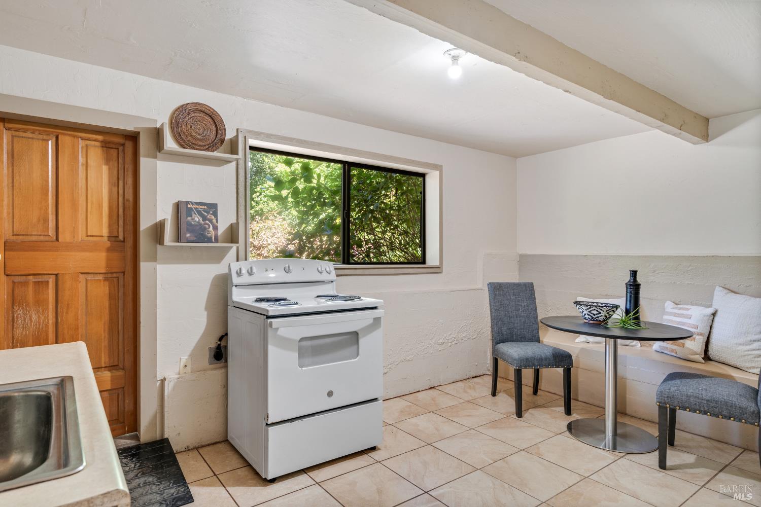 Property photo 46
