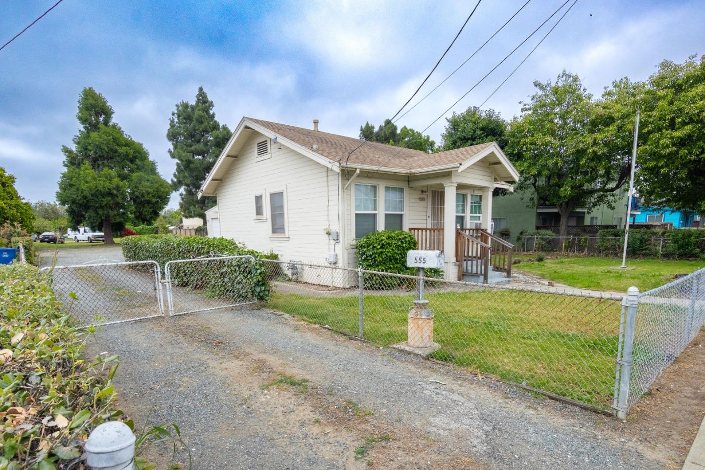 Property photo 8