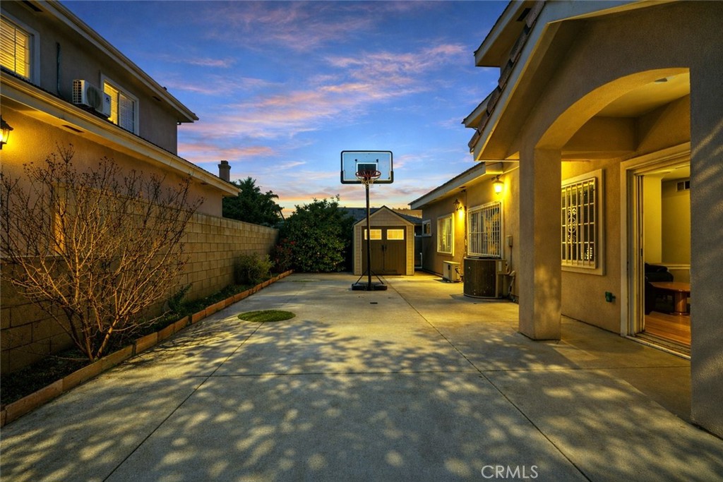 Property photo 24