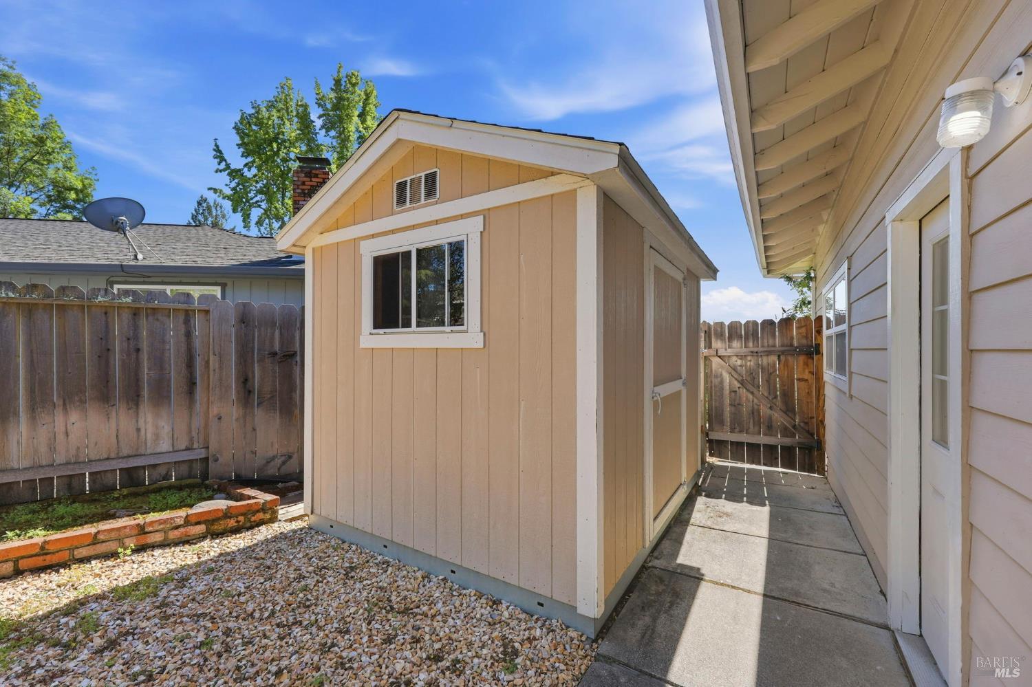 Property photo 46