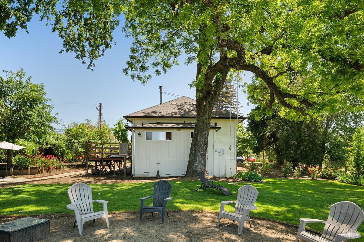 Property photo 35