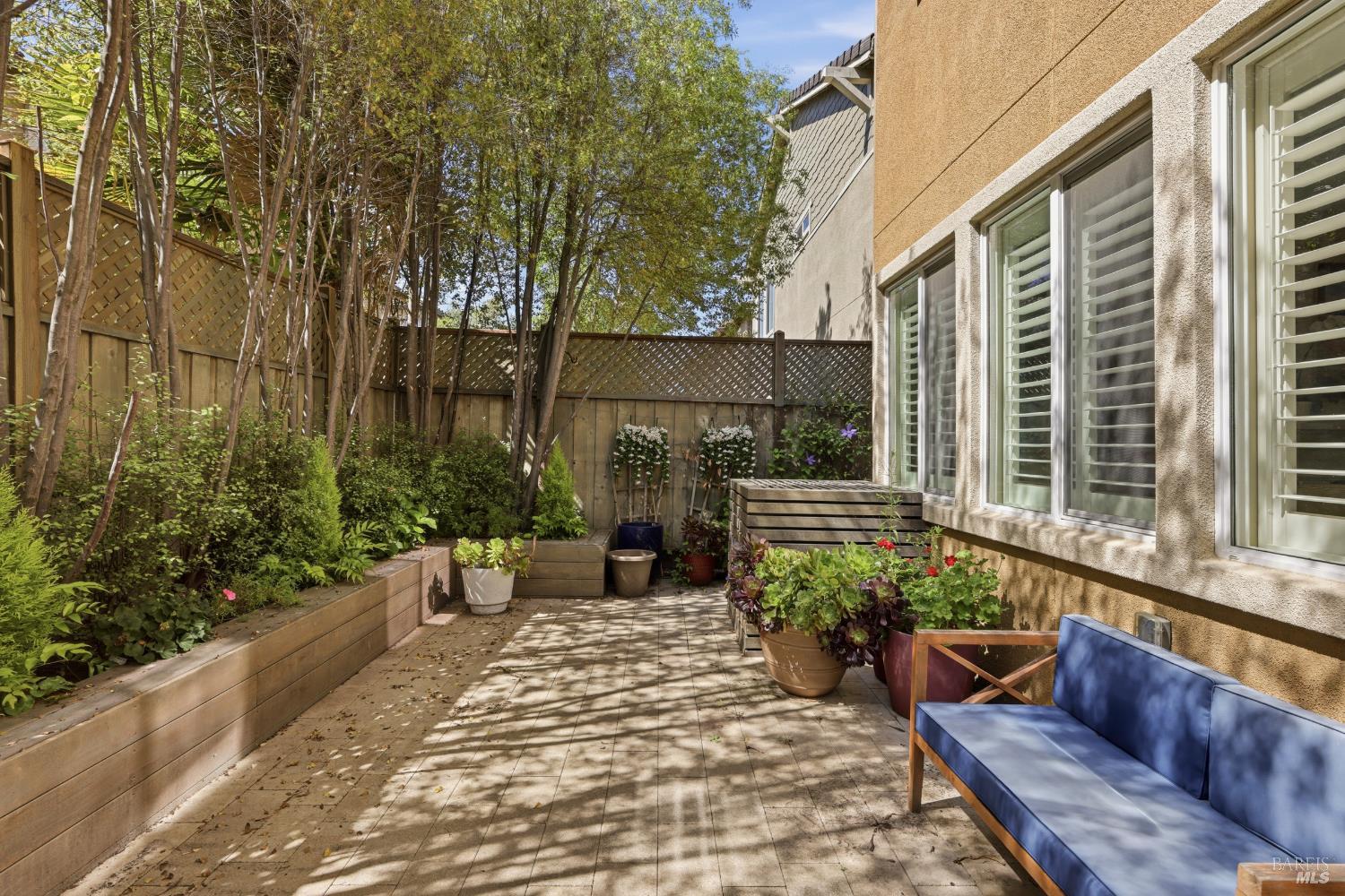 Property photo 37