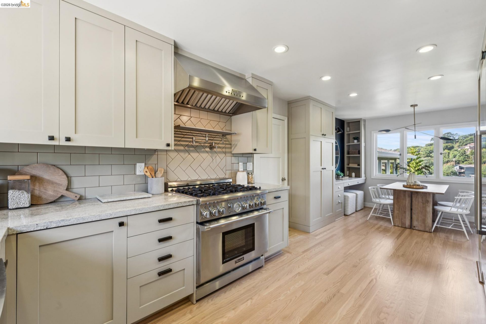 Property photo 36