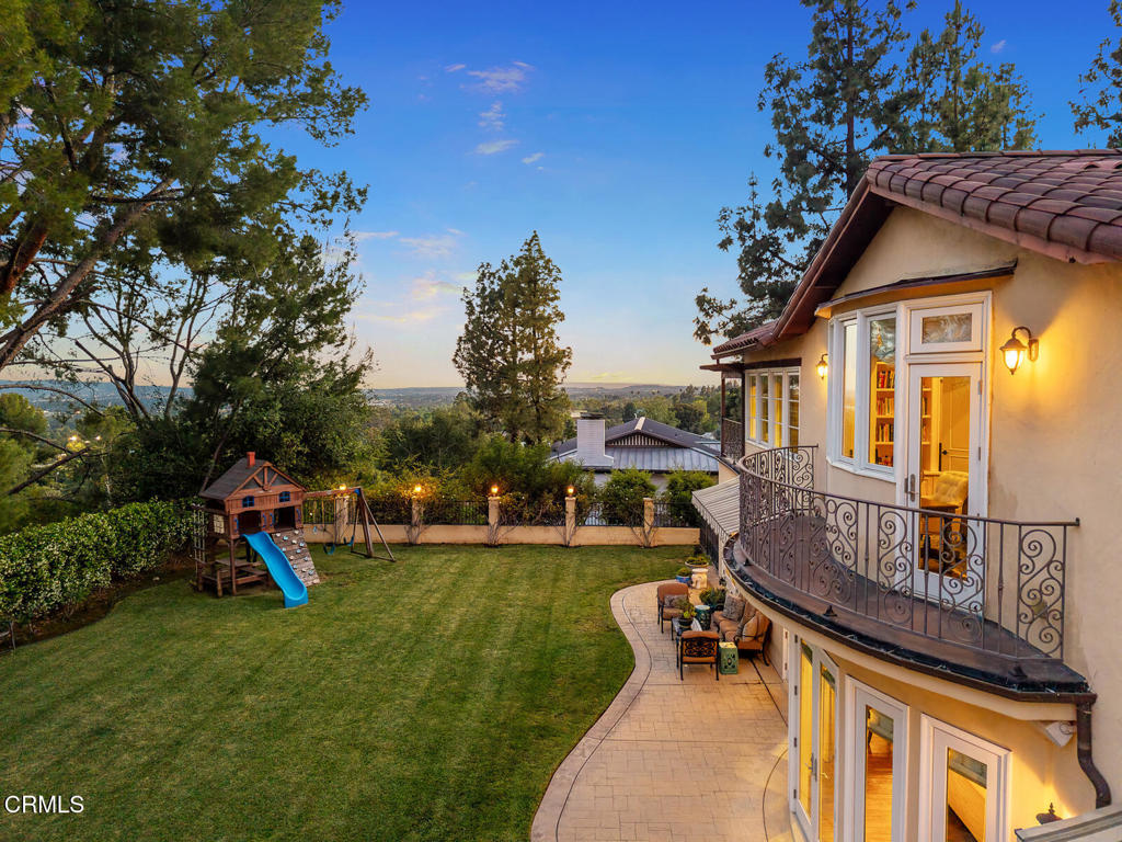 Property photo 33