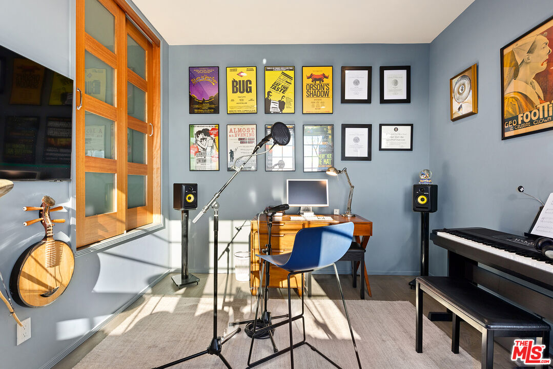 Property photo 31