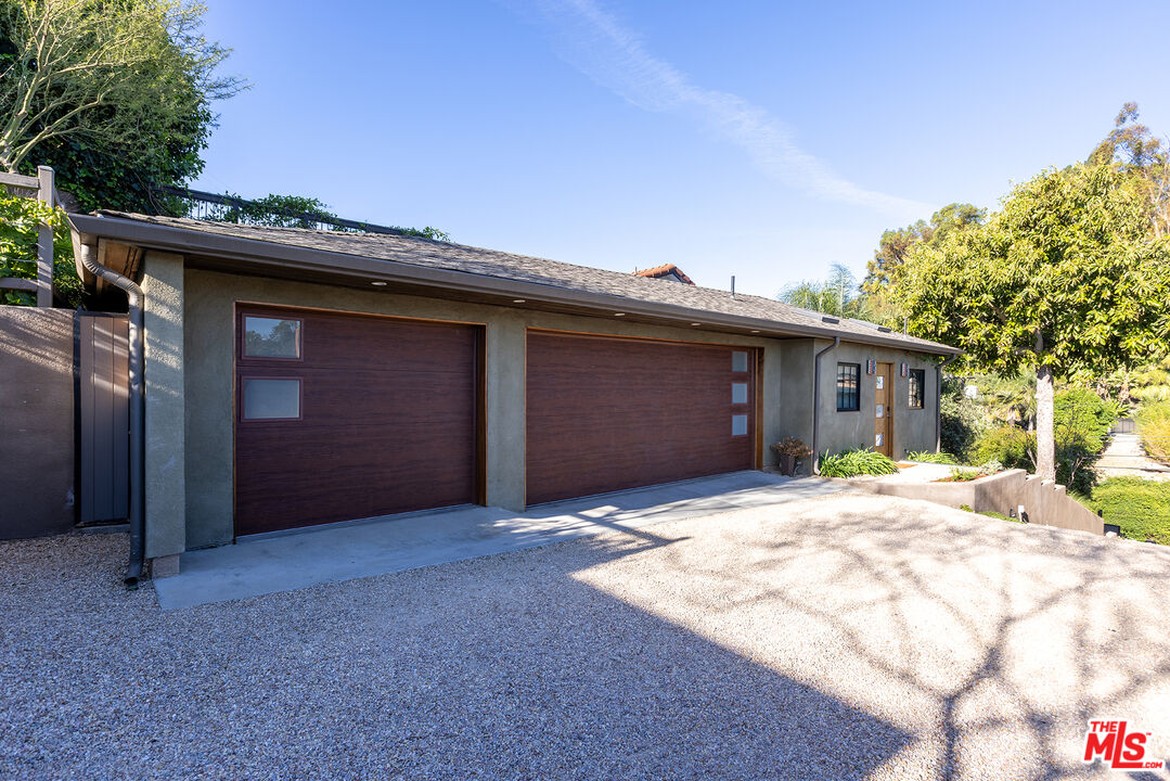 Property photo 43