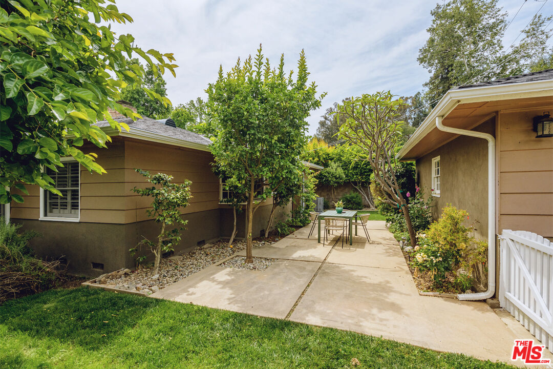 Property photo 46