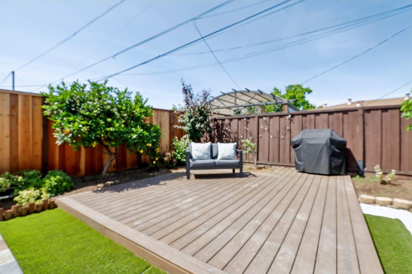 Property photo 28