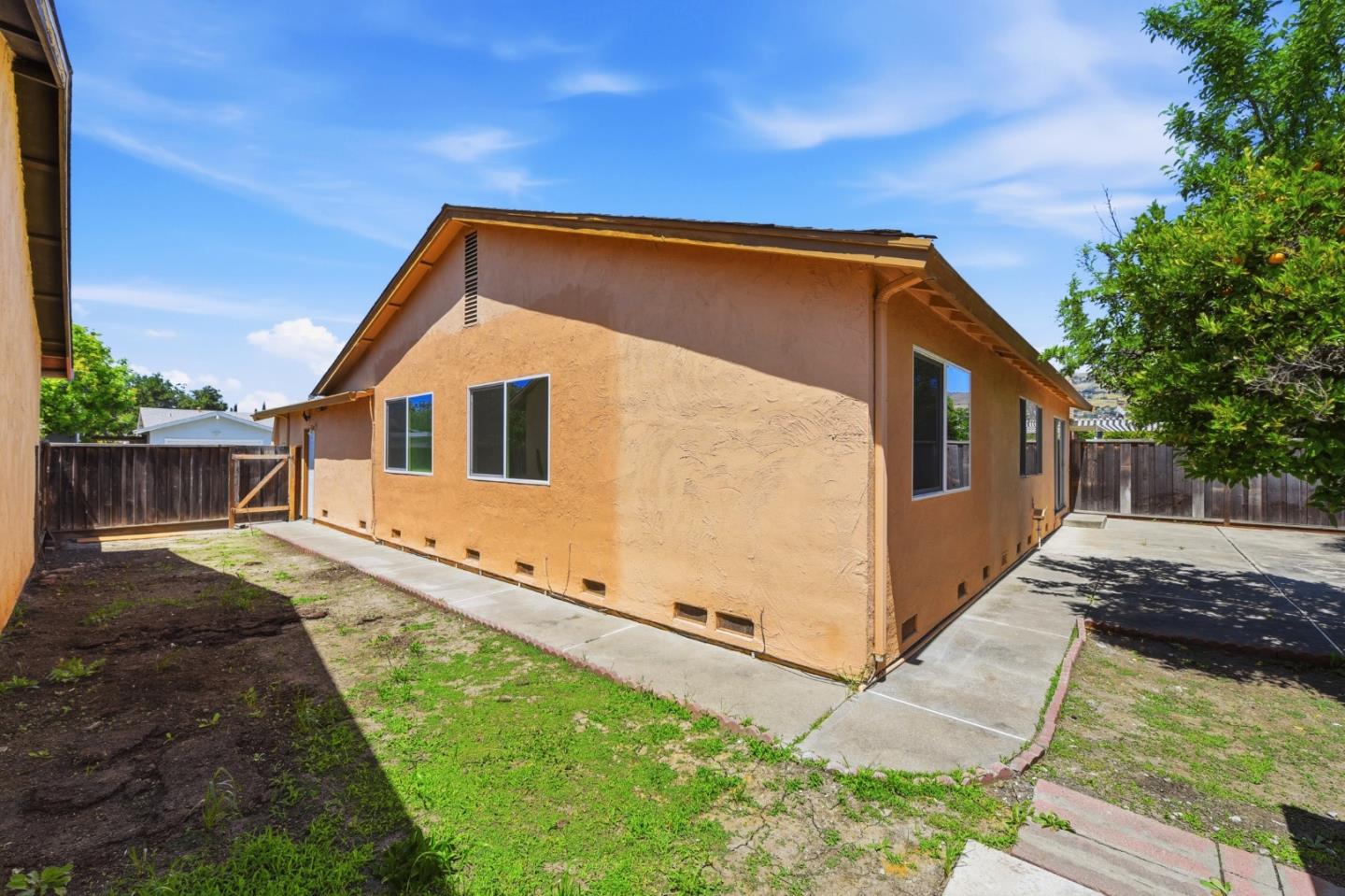 Property photo 41