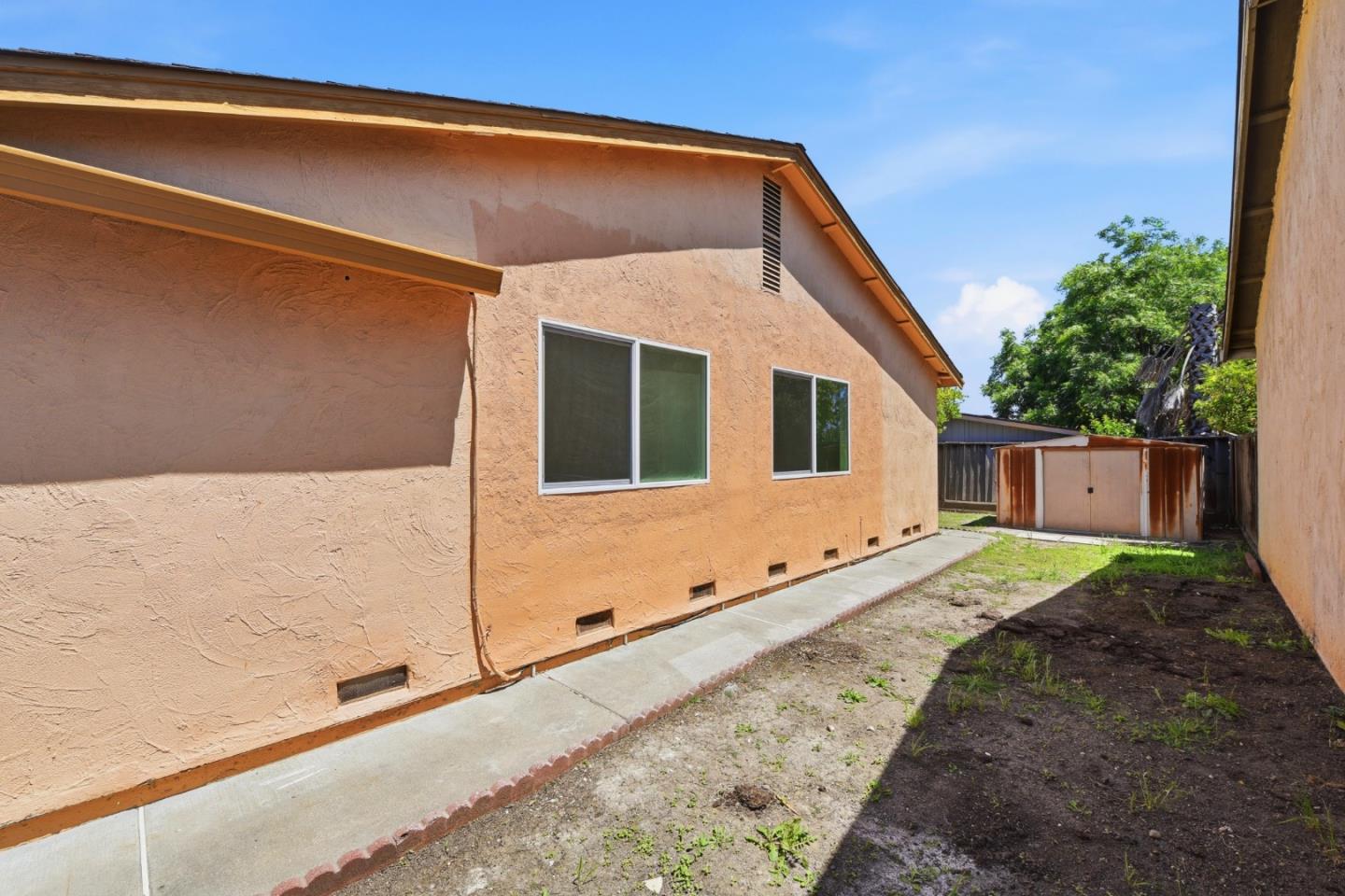 Property photo 42