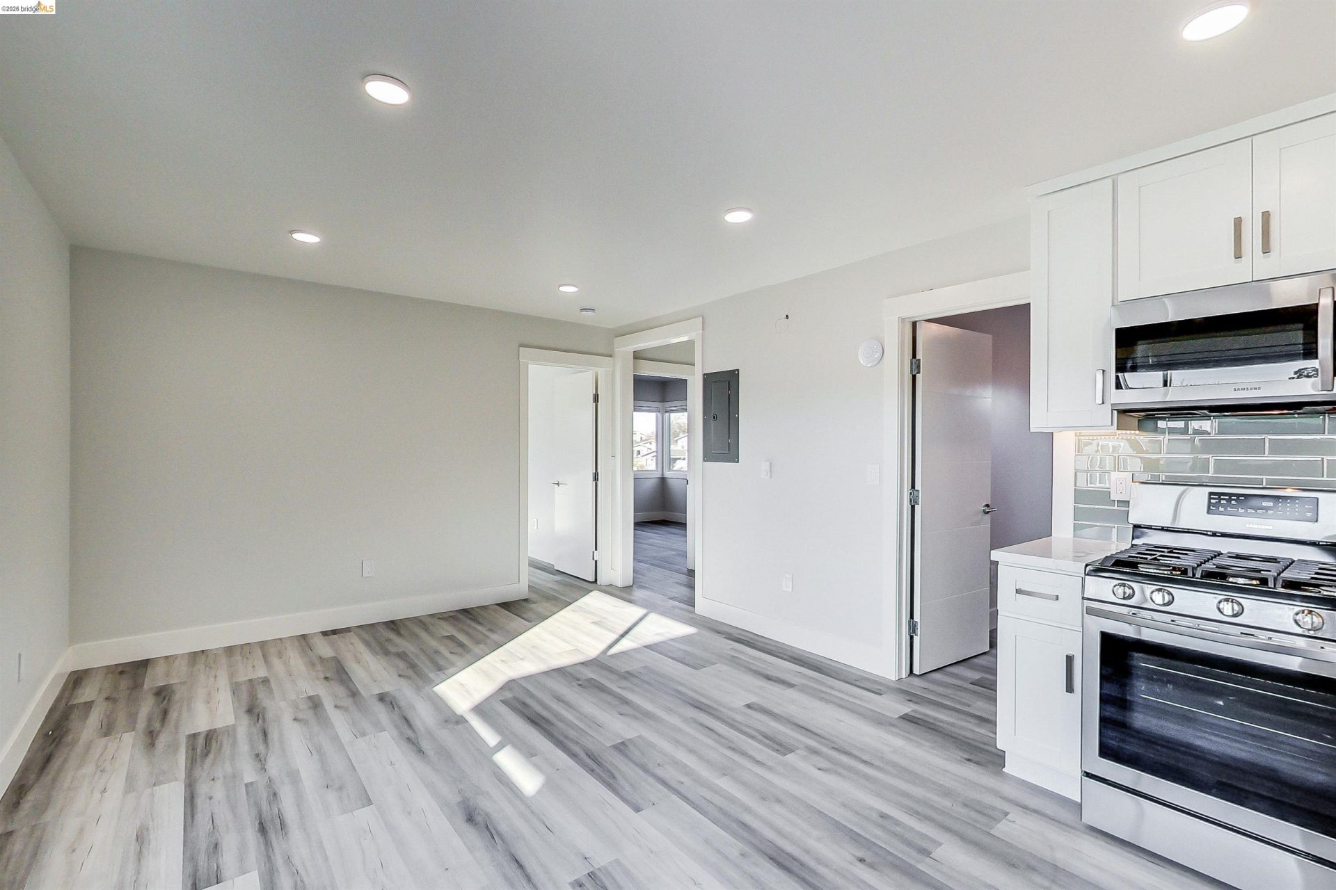 Property photo 44