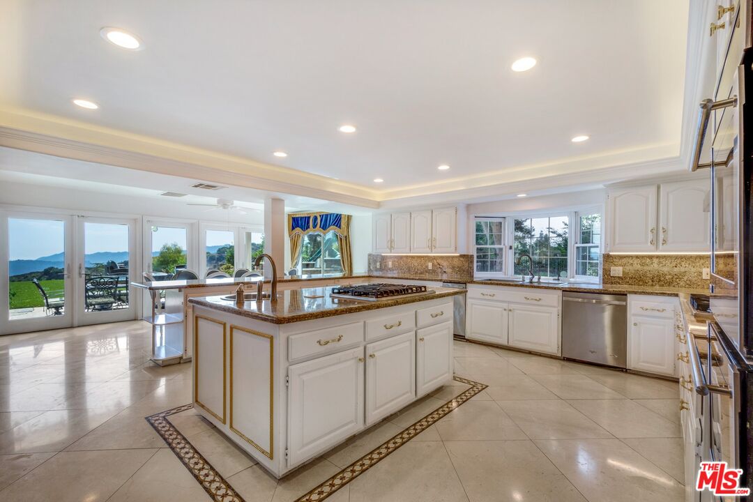 Property photo 22