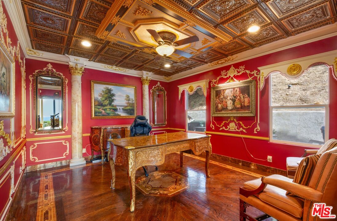 Property photo 32