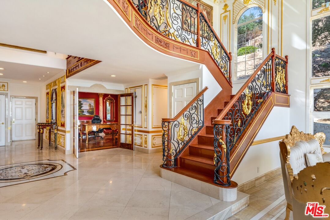 Property photo 33