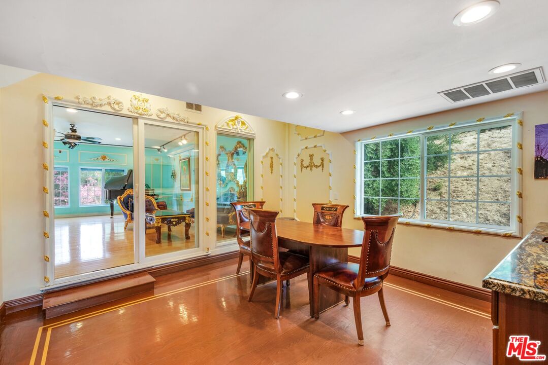 Property photo 46