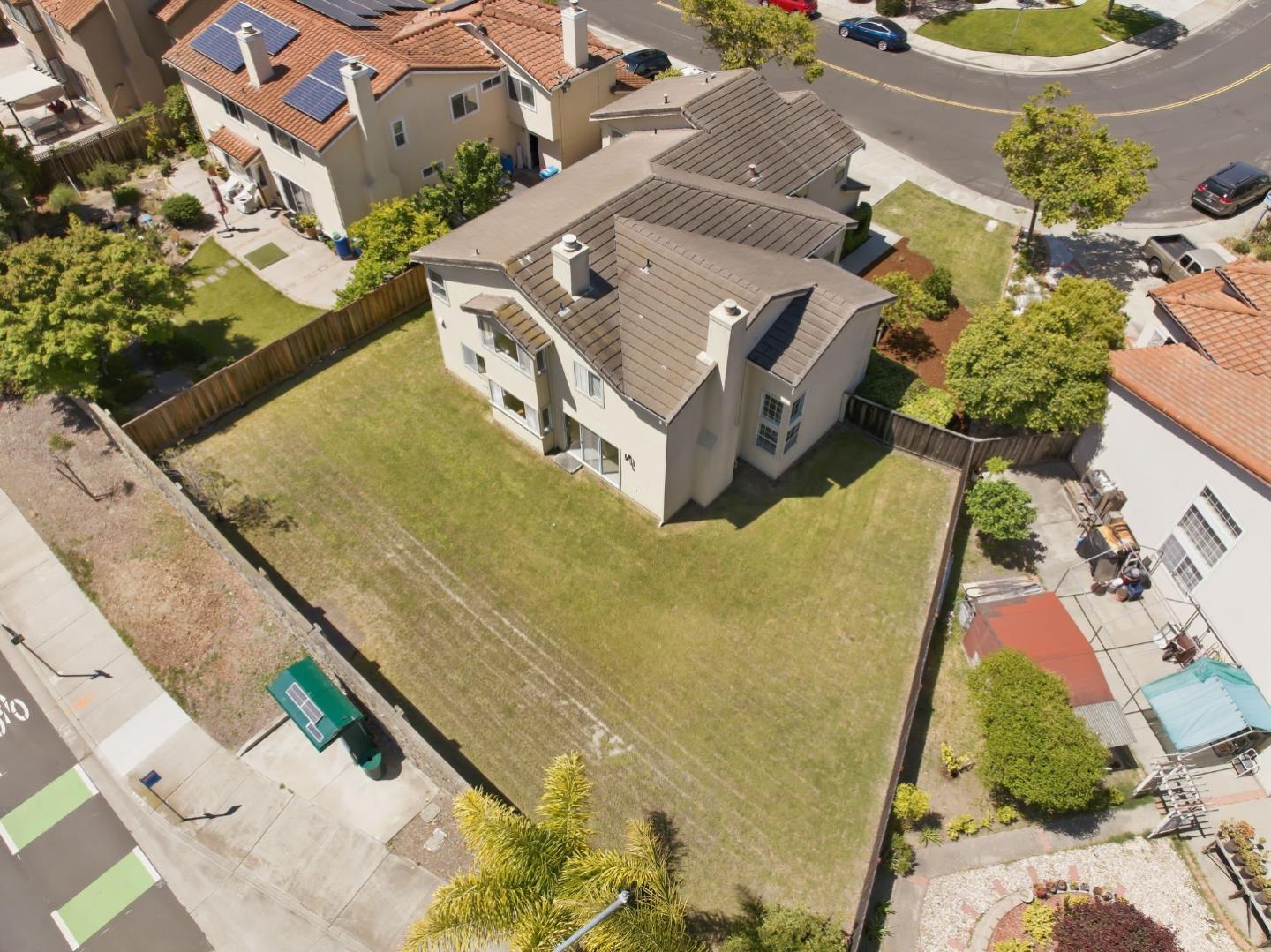 Property photo 44