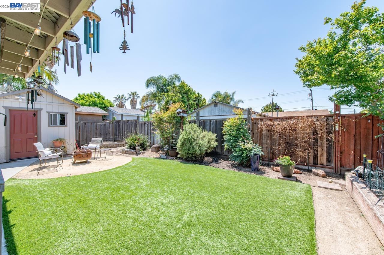 Property photo 33