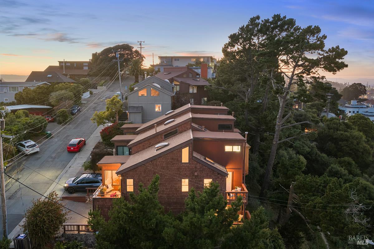 Property photo 28