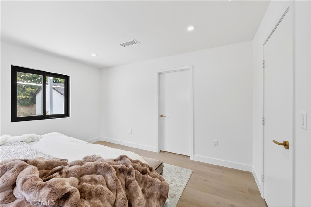 Property photo 50