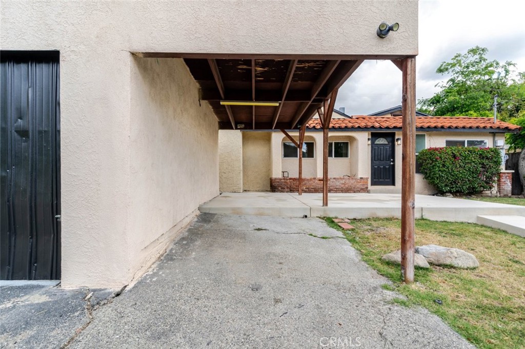 Property photo 31